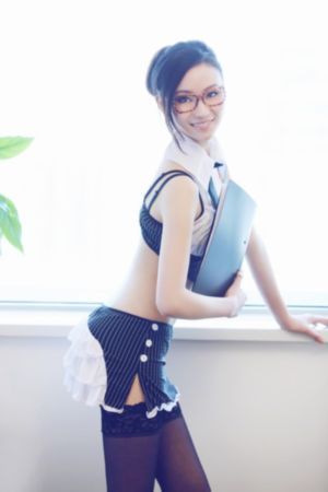 女机械人在线观看