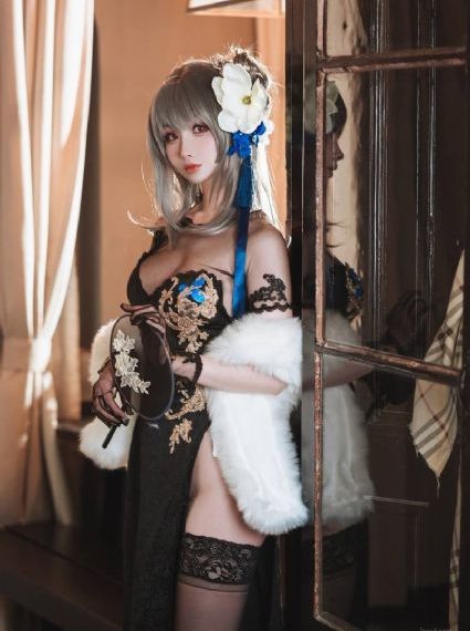 秋霞看片